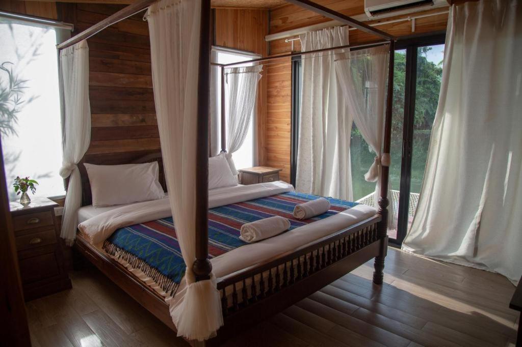 Le Bassin Erawan Resort Kancsanaburi Kültér fotó